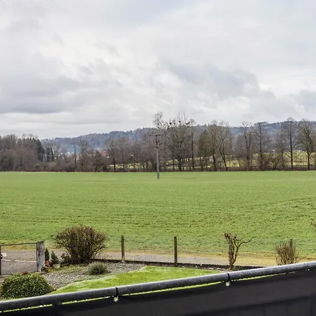 Apartment Ferienwohnung Im Gruenen